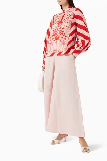 بنطال بقصة ساق واسعة