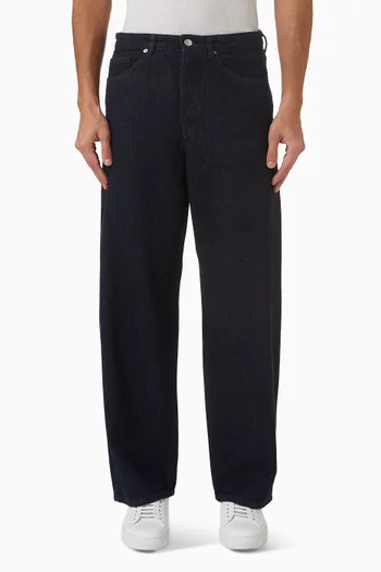 بنطال جينز بقصة ساق مستقيمة دينم