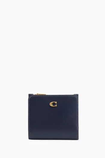 محفظة إسنشال رفيعة ثنائية الطي جلد