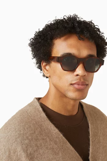 نظارة شمسية كليو اي 81 بإطار أسيتات حيوي