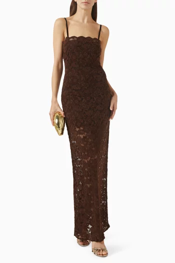 فستان باميلا طويل دانتيل