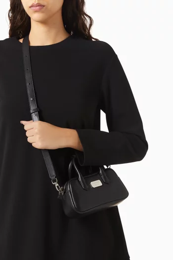 حقيبة يد بشعار الماركة XS جلد