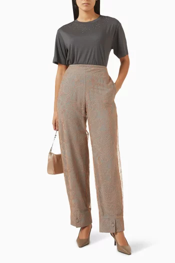 بنطال بتطريز زهور