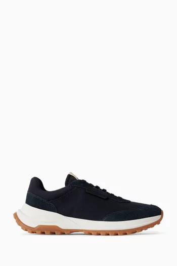 سنيكرز بشعار الماركة ونسر شمواه