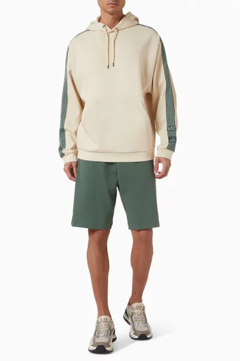 كنزة بغطاء رأس وشعار الماركة مزيج قطن