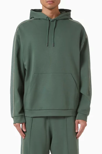 كنزة بغطاء رأس وشعار الماركة مزيج قطن