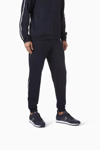 سنيكرز بشعار الماركة