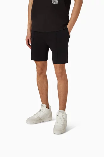 سنيكرز بشعار النسر فوق الكاحل شمواه وقماش شبكي