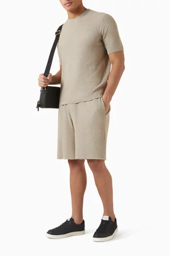 شورت محاك بقماش منسوج