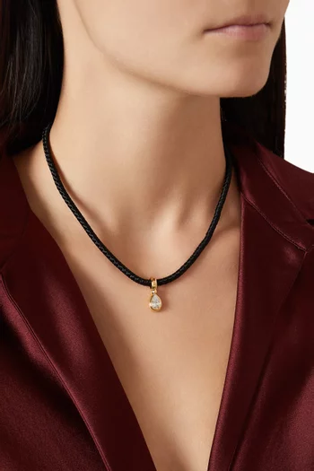 قلادة أوراليس بتصميم مجدول نحاس مطلي فضة إسترلينية