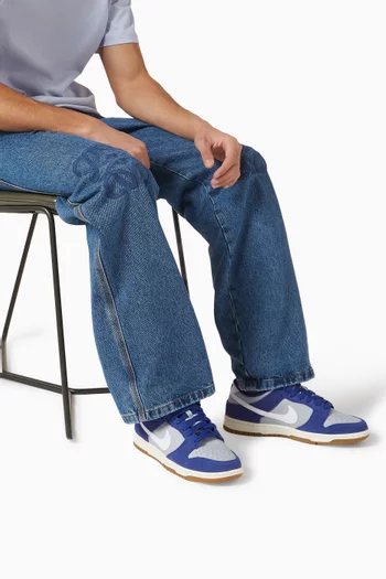 Dunk Low Retro SE Sneakers in Suede & Leather