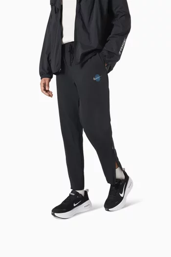 Vomero Plus Sneakers in Mesh