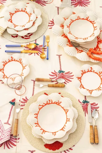 Saint Jacques Salad Plate in Hand-painted Ceramic