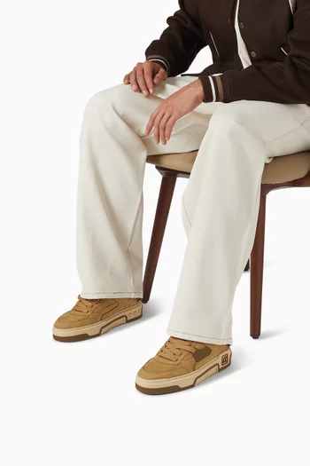 سنيكرز أسترولوبي جلد عجل