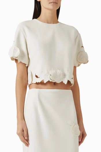 بلوزة اندي قصيرة