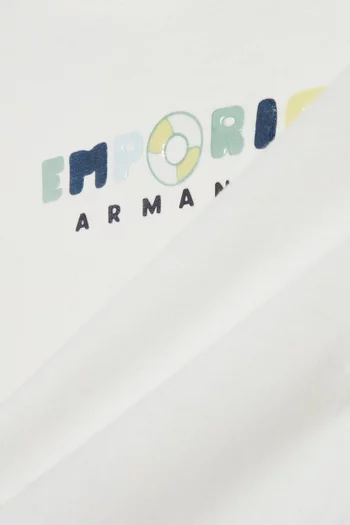 تي شيرت بطبعة شعار الماركة قطن