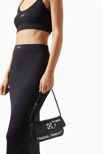 حقيبة كتف جيتني 0.7 بطبعة عبارة جلد