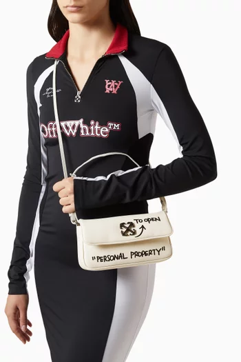 حقيبة كتف جيتني 0.7 بطبعة عبارة جلد