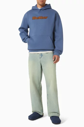 كنزة بغطاء رأس وشعار الماركة بملمس بارز صوف قطني