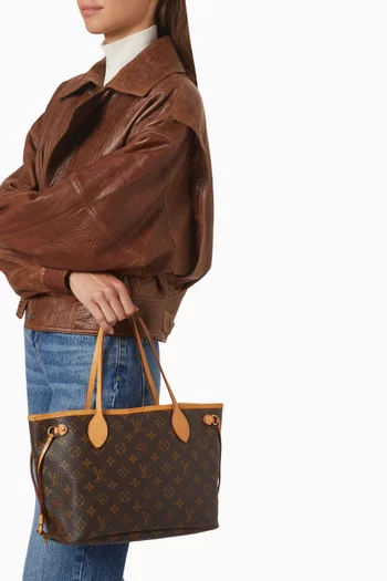 حقيبة كروس ساك تامبورين صغيرة قنب بشعار الماركة