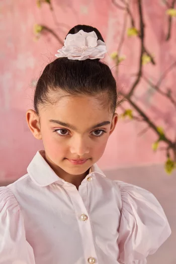 مشبك شعر بلوم قطن وأورجانزا