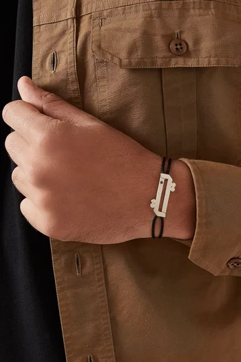 سوار بحلية حرف "ي" فضة إسترلينية