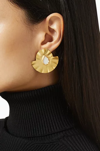 أقراط بتصميم كشكش مزينة بأحجار كريمة معدن مطلي