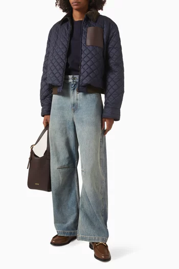 جاكيت بتصميم مبطّن قماش معالج