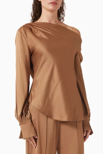 بلوزة آليس بكتف مكشوف ستان