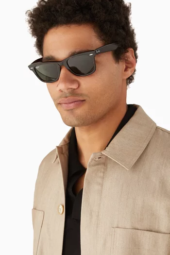 نظارة شمسية أوريجينال وايفارير كلاسيك بإطار أسيتات