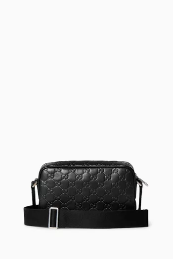 GG Emblem Shoulder Bag in Leather