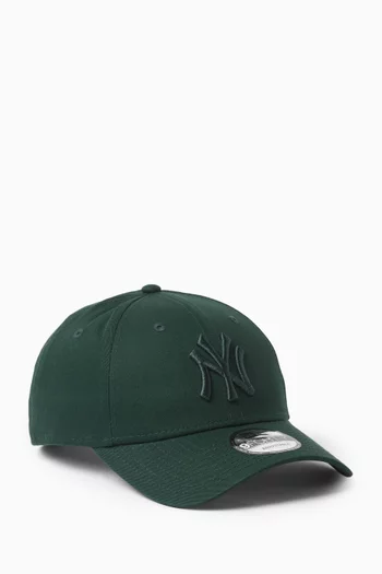 9FORTY New York Yankees MLB League Essential Cap