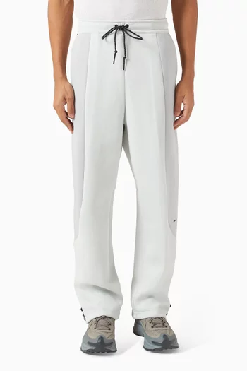 بنطال بتصميم مقسم لألوان وحواف مفتوحة صوف