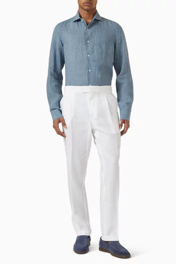 بنطال أنيق بقصة تضيق باتجاه الحافة كتان