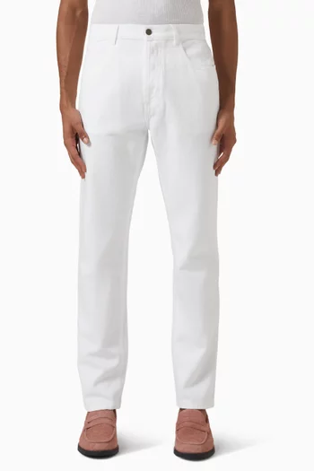 بنطال جينز بقصة قصة ساق تضيق نحو الحافة دينم