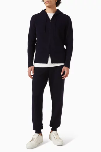 كنزة بغطاء رأس وسحّاب كشمير