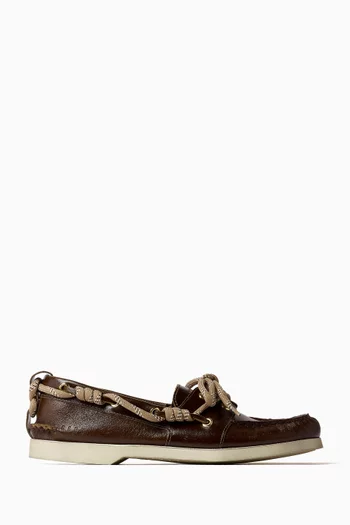 حذاء كروز سهل الارتداء جلد لامع