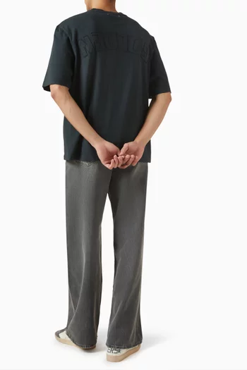 تي شيرت بطبعة معكوسة لشعار الماركة قطن جيرسيه