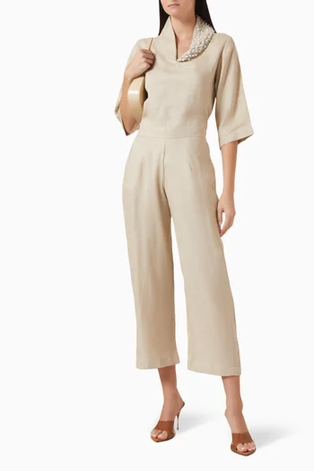 طقم بنطال وبلوزة مطرز باللؤلؤ كتان