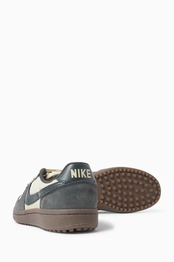 Nike Field General Sneakers