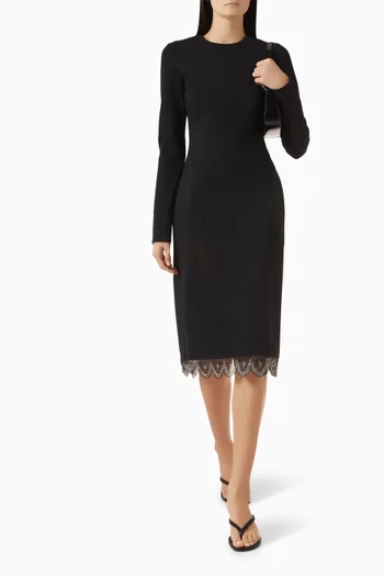 فستان هانتر مزين بتطريزات كريب