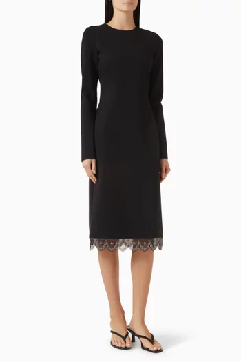 فستان هانتر مزين بتطريزات كريب