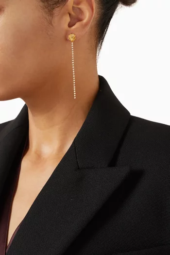 أقراط متدلية بتصميم زهرة نحاس مطلي بلون ذهبي