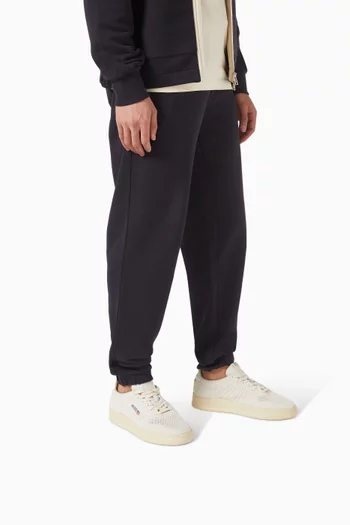 Medalist Easeknit Low Sneakers in FlyKnit