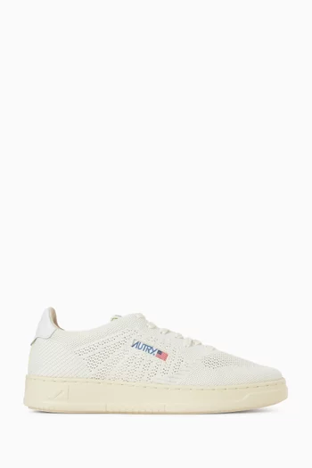 Medalist Easeknit Low Sneakers in FlyKnit