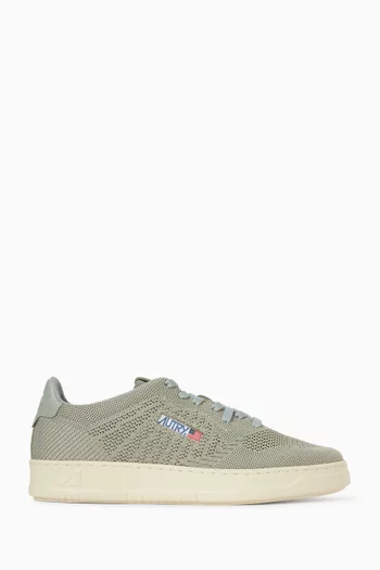 Medalist Easeknit Low Sneakers in FlyKnit