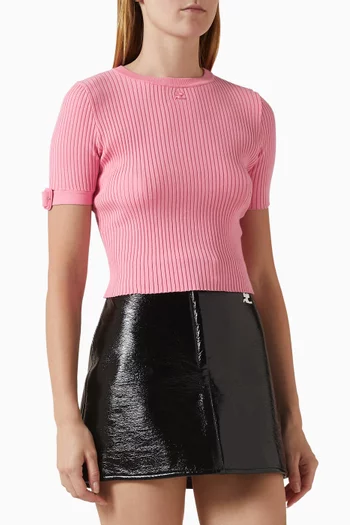 Buckle Top in Ribbed-knit