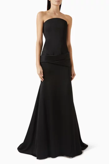 فستان بفتحة رقبة بلا حمالات وصدرية بنمط مشد ودرابيه مقوس كريب وستان