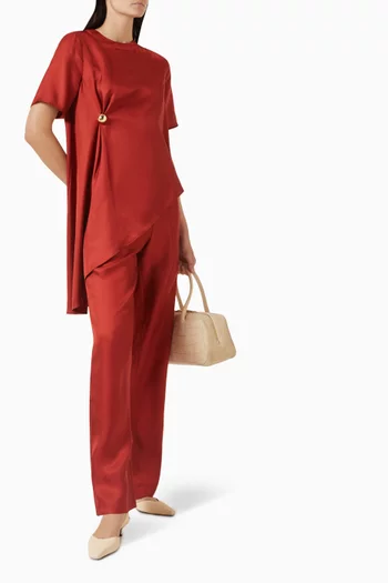 بلوزة ميديا بحافة غير متماثلة حرير تويل