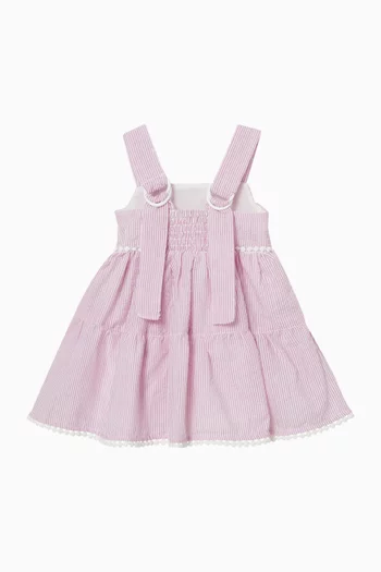 فستان صيفي بنقشة خطوط